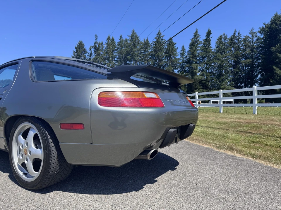1987 Porsche 928 S4 - Image 23 of 31
