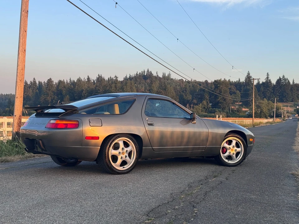 1987 Porsche 928 S4 - Image 12 of 31
