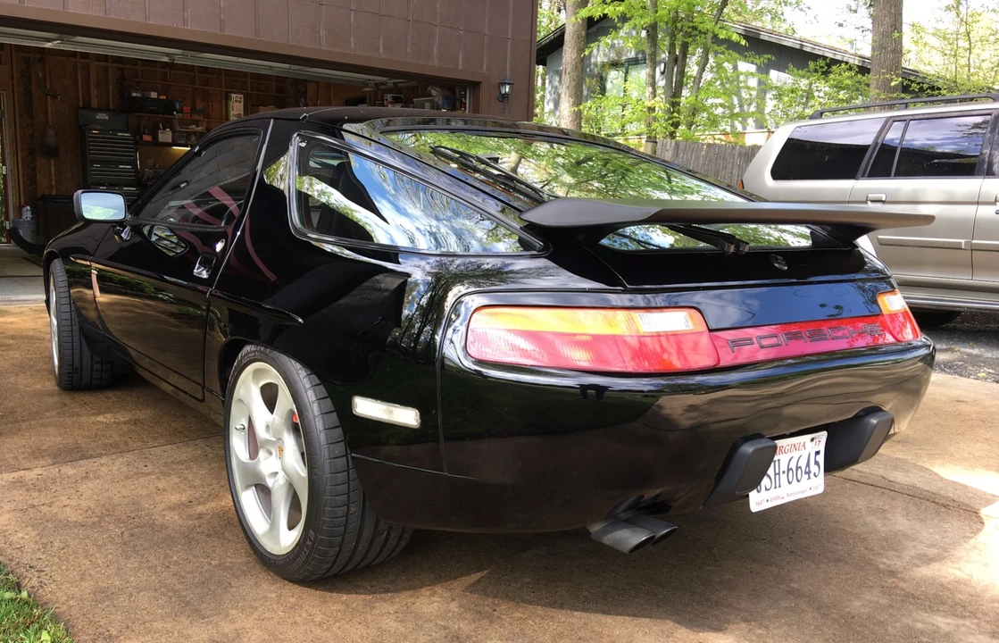 1987 Porsche 928 S4 - Image 8 of 31
