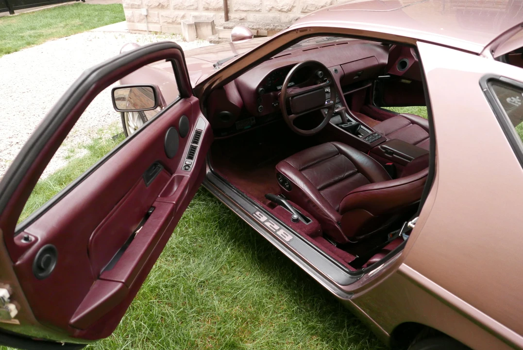 1987 Porsche 928 S4 - Image 28 of 31