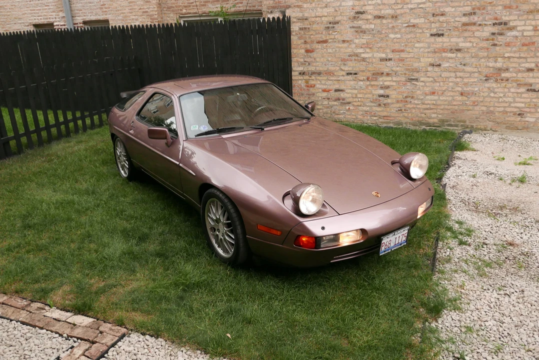 1987 Porsche 928 S4 - Image 15 of 31