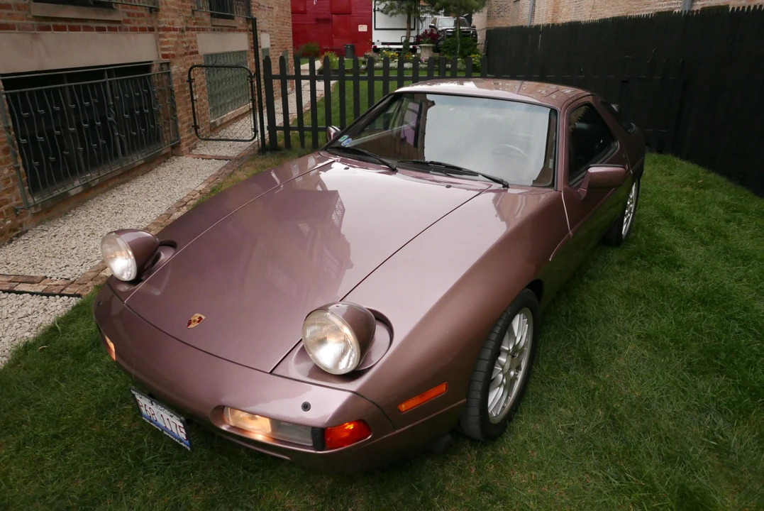 1987 Porsche 928 S4 - Image 17 of 31
