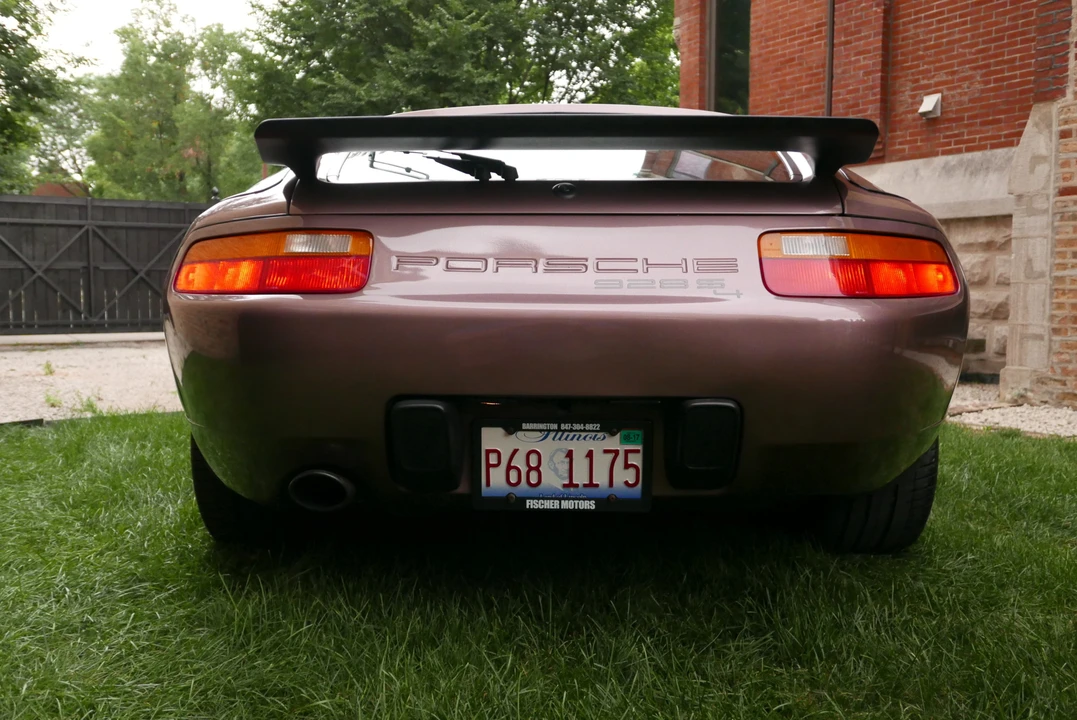 1987 Porsche 928 S4 - Image 19 of 31