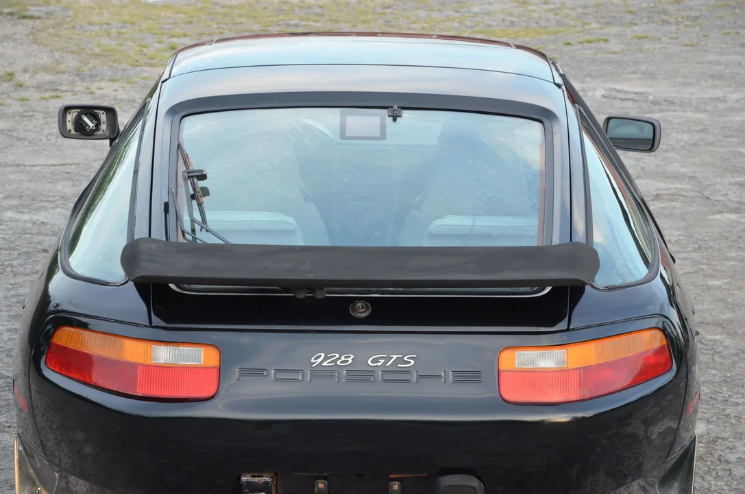 1987 Porsche 928 S4 - Image 27 of 31