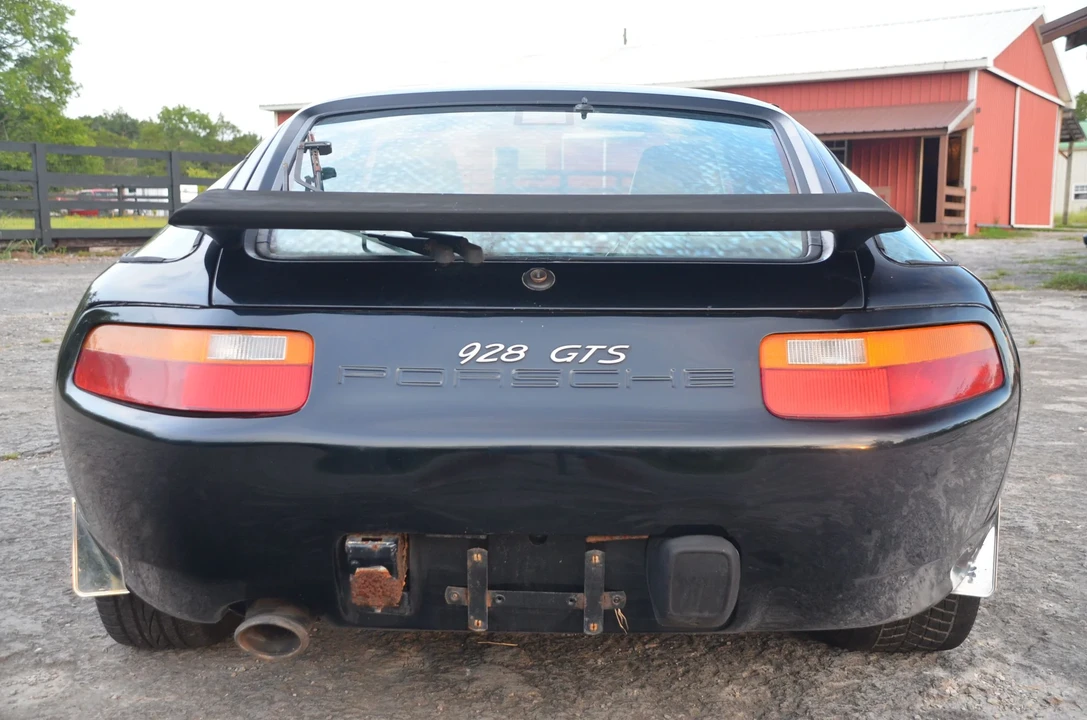 1987 Porsche 928 S4 - Image 12 of 31