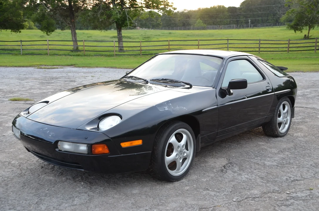 1987 Porsche 928 S4 - Image 14 of 31