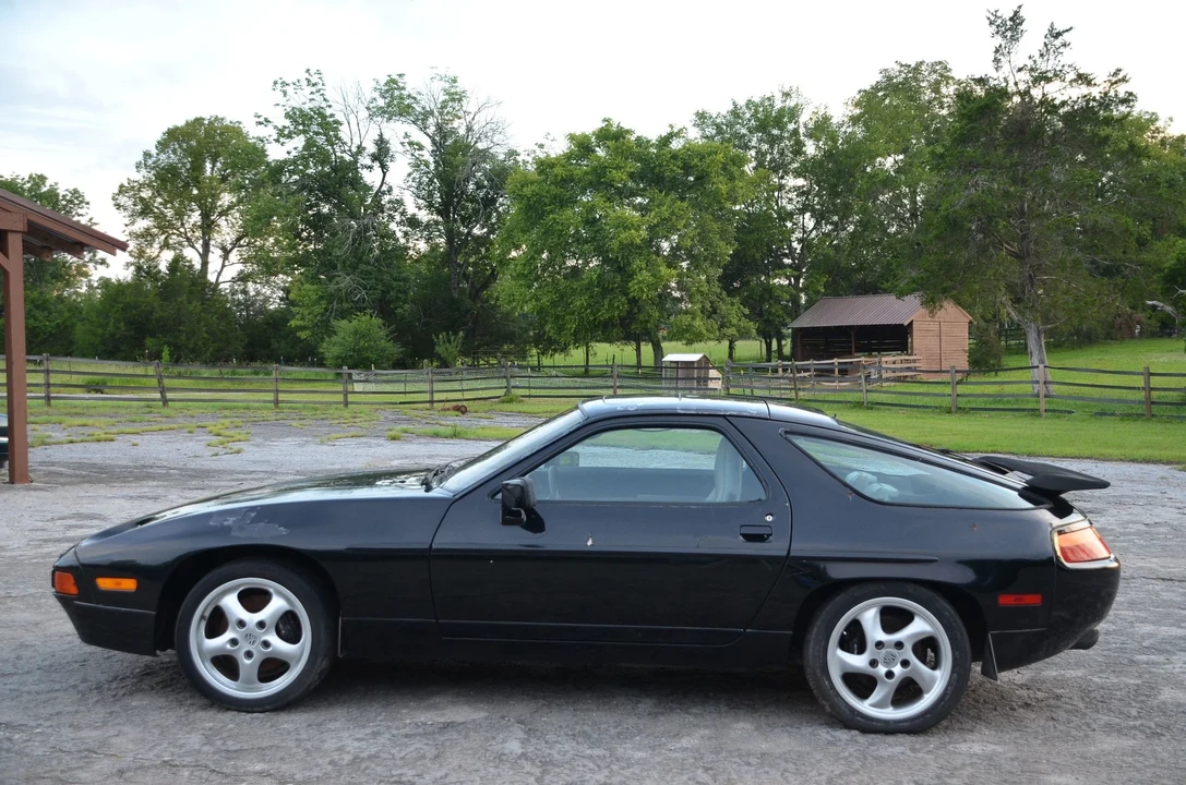 1987 Porsche 928 S4 - Image 31 of 31