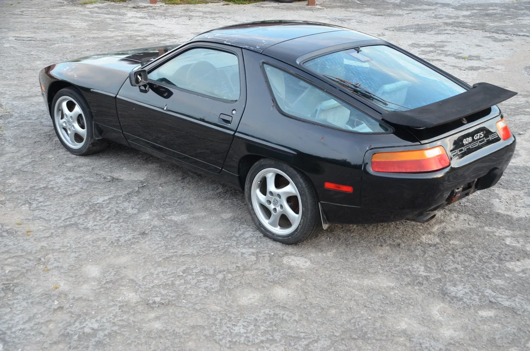 1987 Porsche 928 S4 - Image 30 of 31