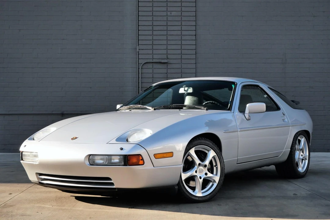1987 Porsche 928 S4 - Image 2 of 31