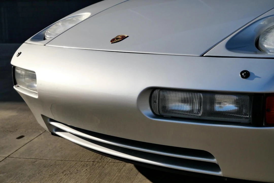 1987 Porsche 928 S4 - Image 16 of 31