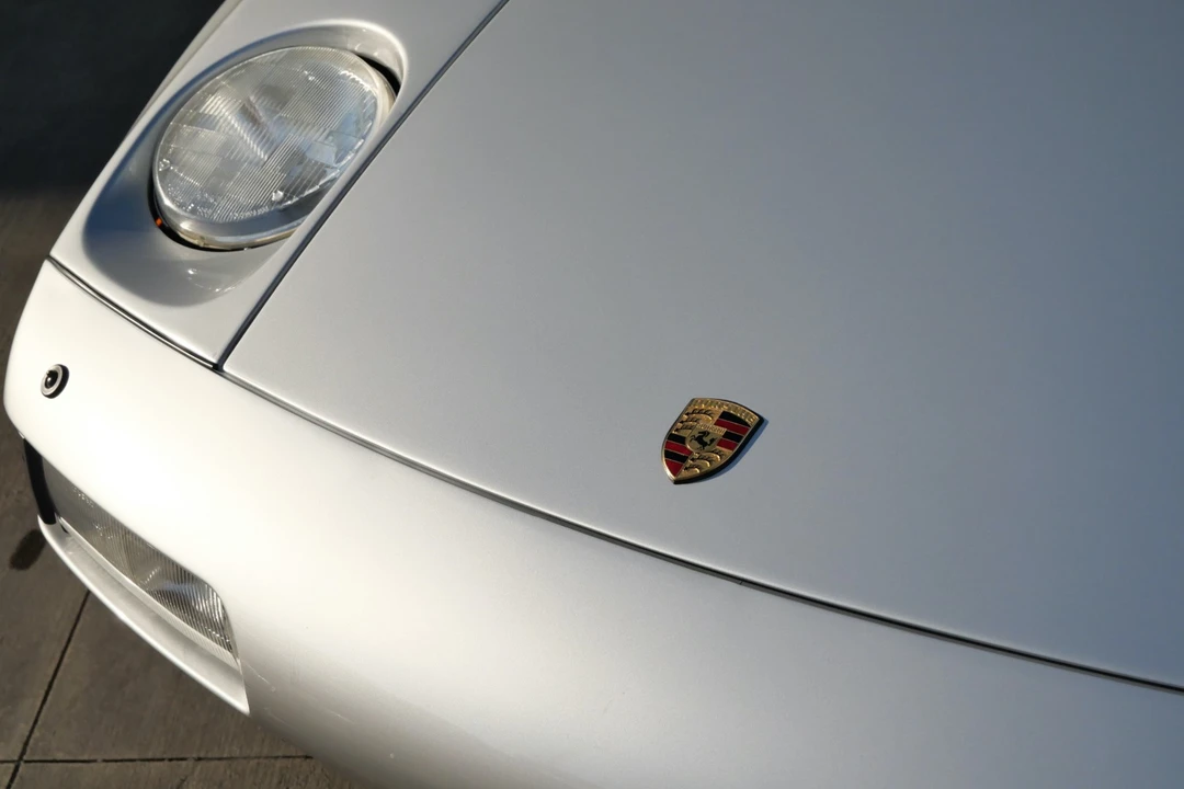 1987 Porsche 928 S4 - Image 17 of 31