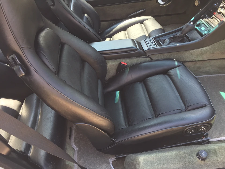 1987 Porsche 928 S4 - Image 17 of 31
