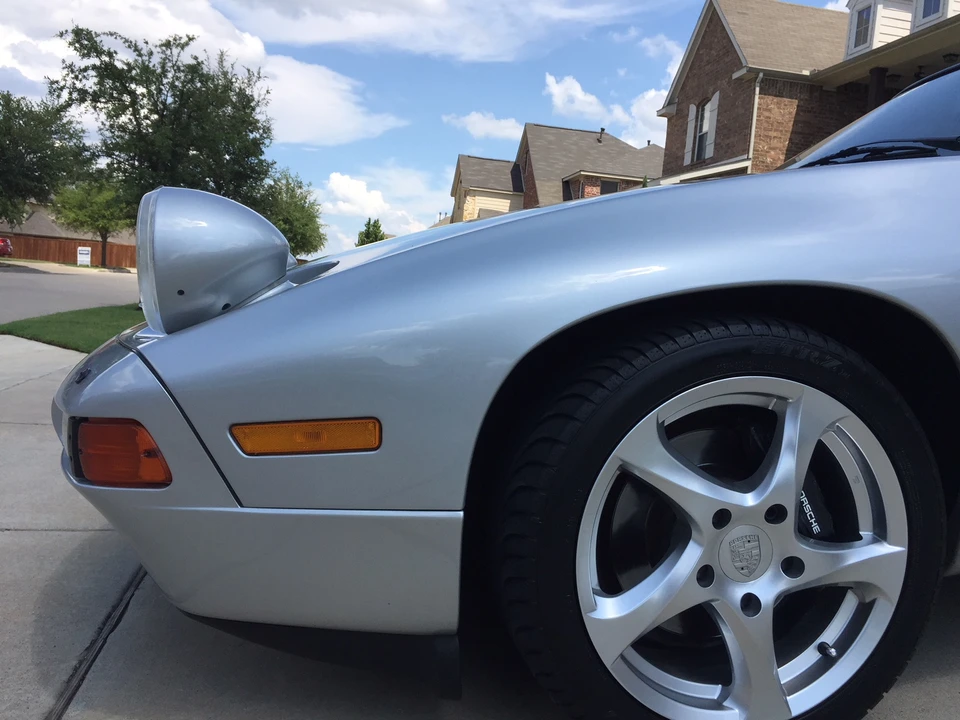 1987 Porsche 928 S4 - Image 10 of 31
