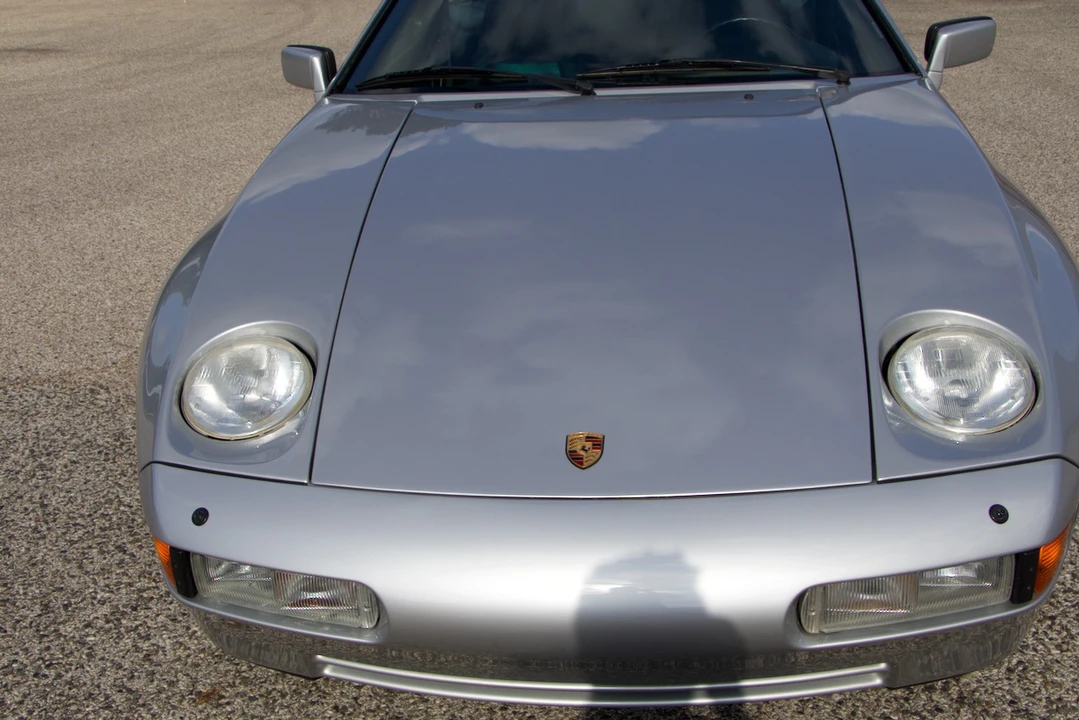 1987 Porsche 928 S4 - Image 8 of 31