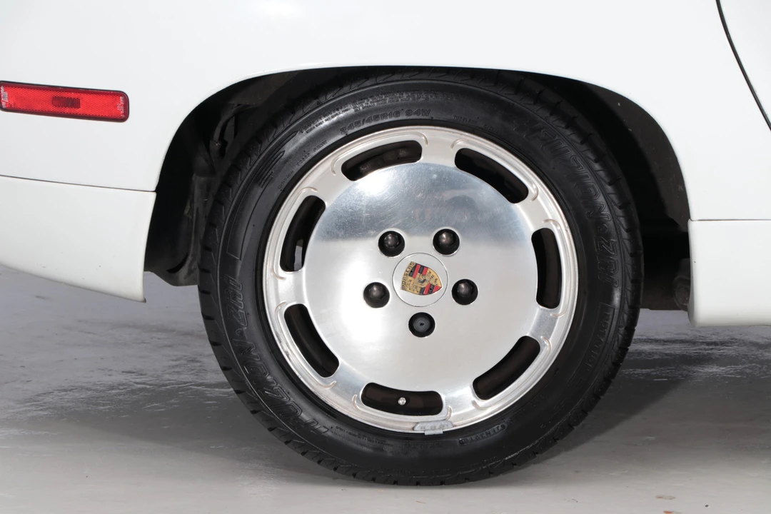 1987 Porsche 928 S4 - Image 21 of 31