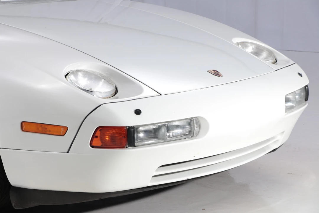 1987 Porsche 928 S4 - Image 14 of 31