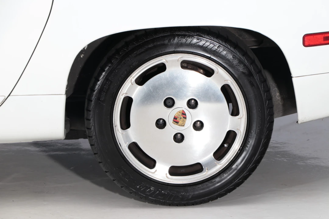 1987 Porsche 928 S4 - Image 22 of 31
