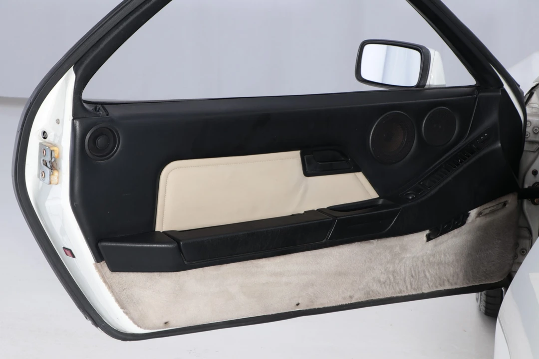 1987 Porsche 928 S4 - Image 24 of 31