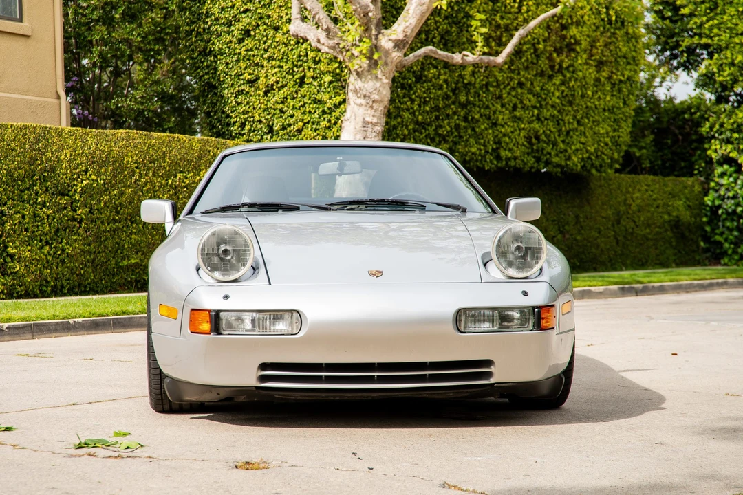 1987 Porsche 928 S4 - Image 2 of 31