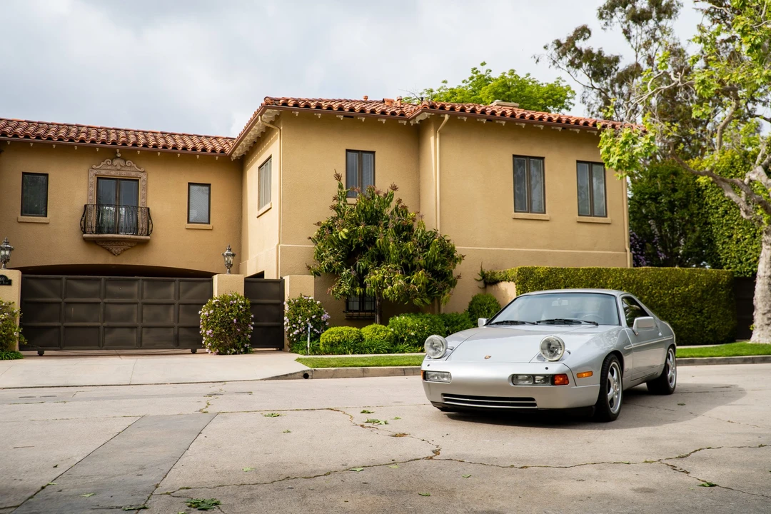 1987 Porsche 928 S4 - Image 8 of 31