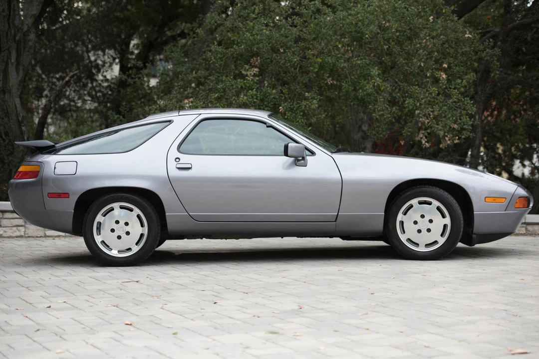 1987 Porsche 928 S4 - Image 6 of 31