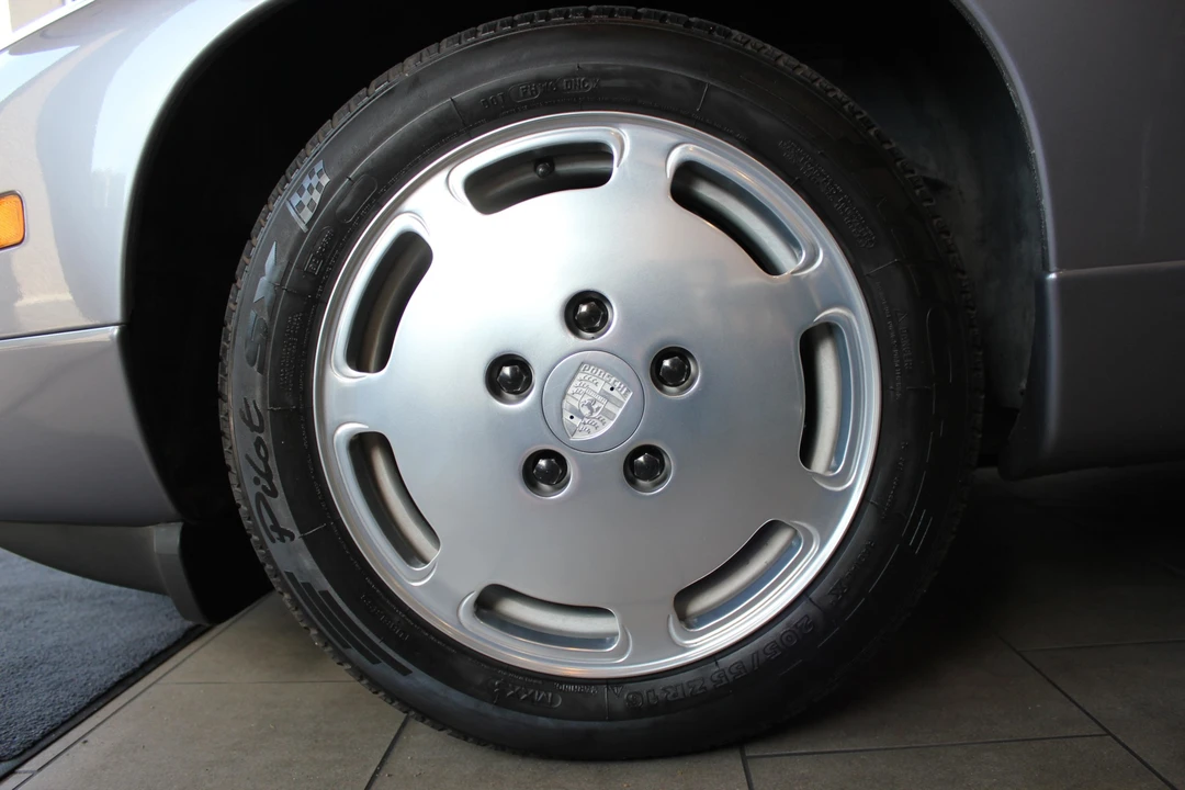 1987 Porsche 928 S4 - Image 28 of 31