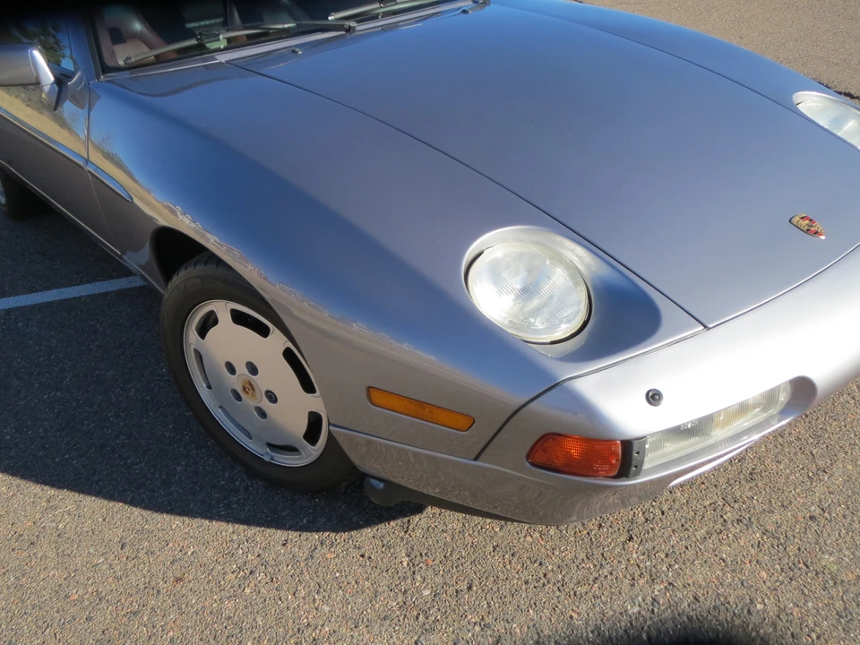 1987 Porsche 928 S4 - Image 14 of 31