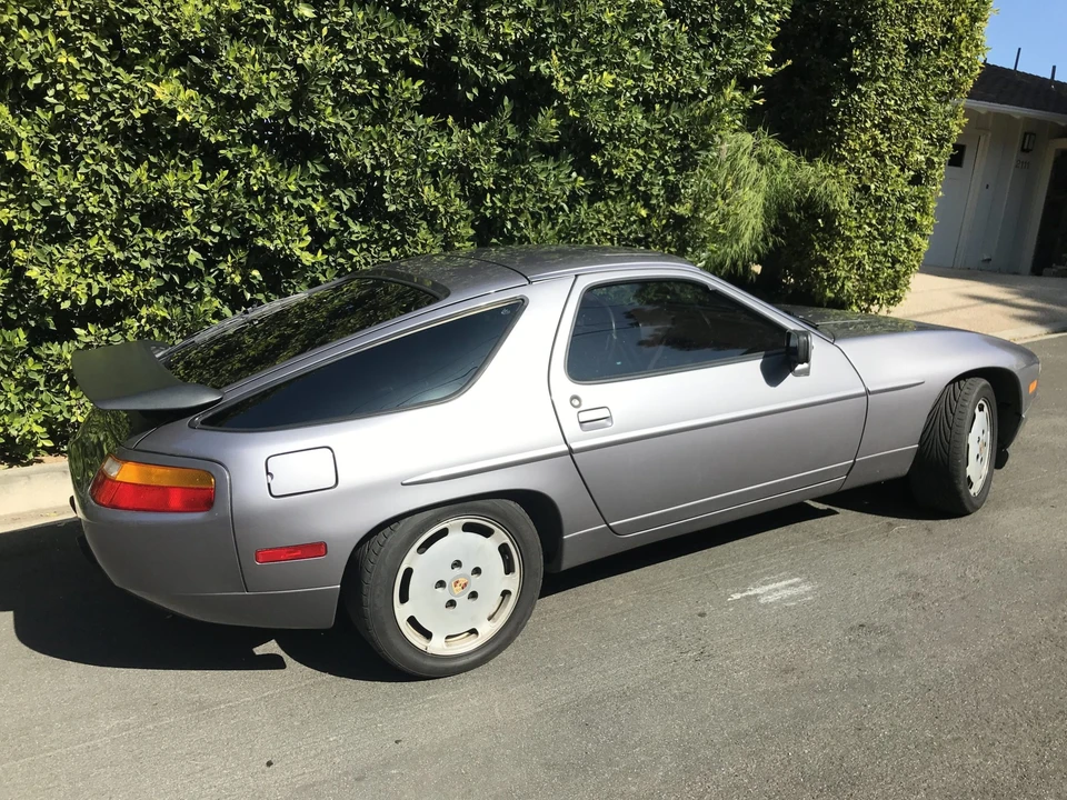 1987 Porsche 928 S4 - Image 7 of 31