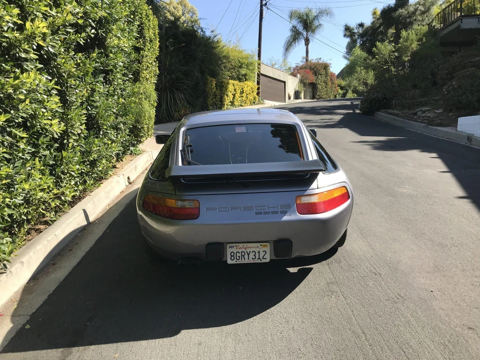 1987 Porsche 928 S4 - Image 14 of 31