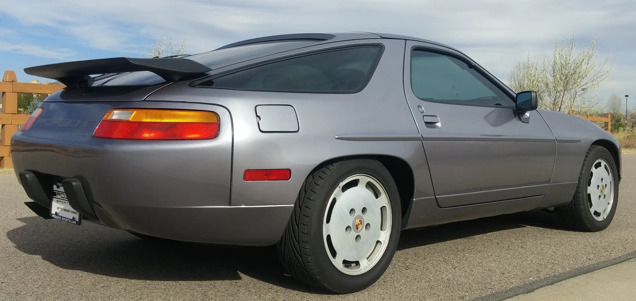 1987 Porsche 928 S4 - Image 12 of 31