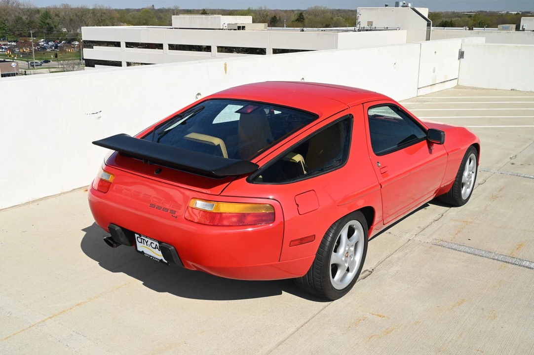1987 Porsche 928 S4 - Image 11 of 31