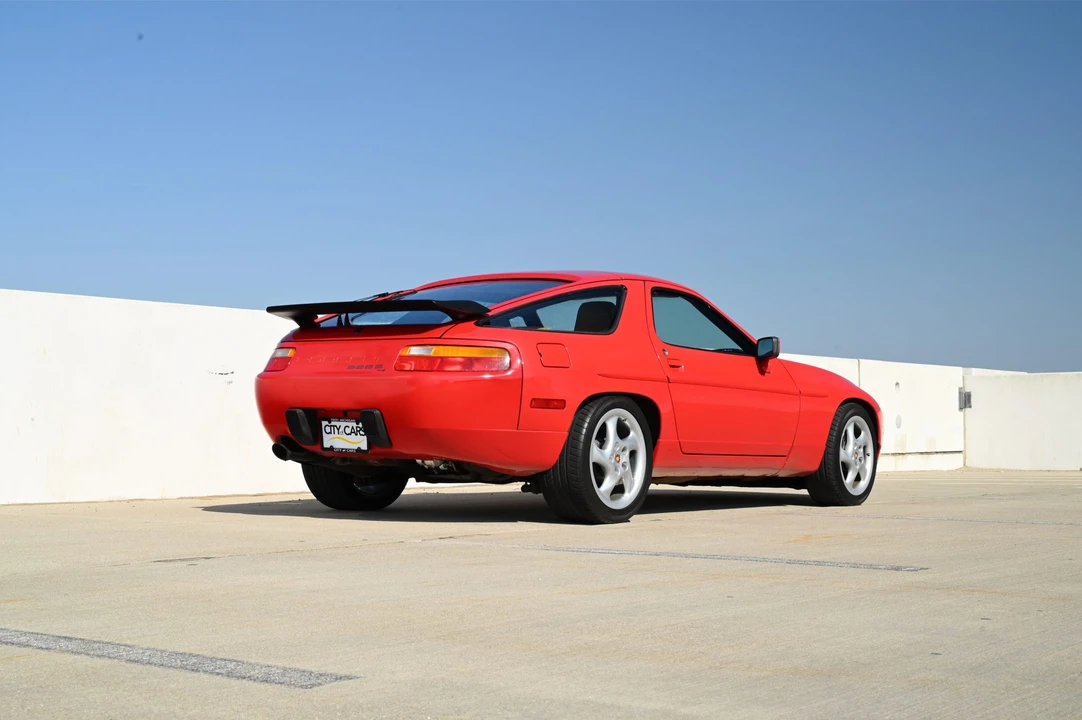 1987 Porsche 928 S4 - Image 13 of 31
