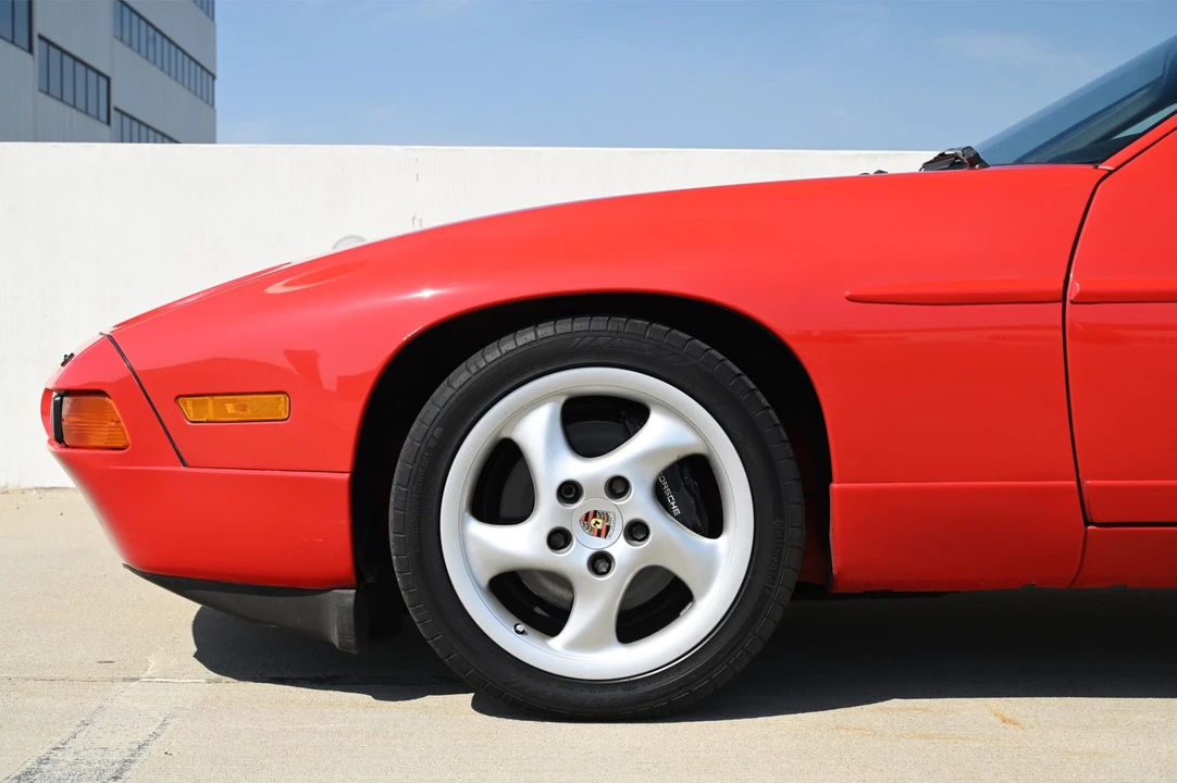 1987 Porsche 928 S4 - Image 27 of 31