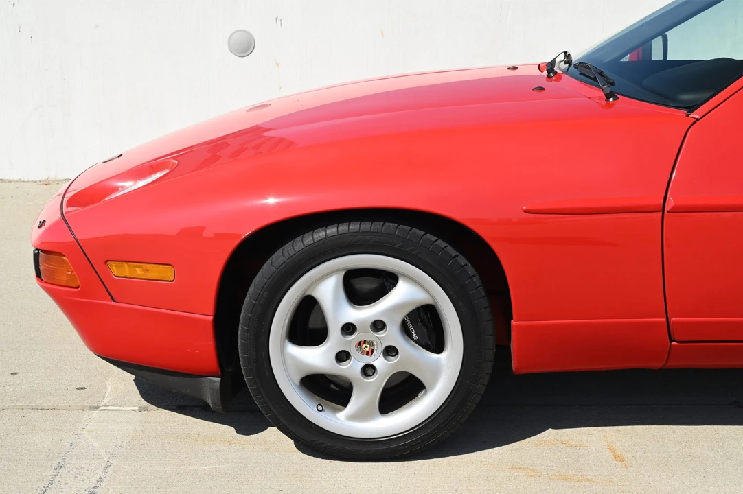 1987 Porsche 928 S4 - Image 28 of 31