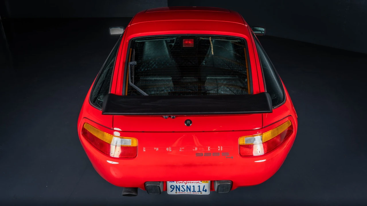 1987 Porsche 928 S4 - Image 30 of 31
