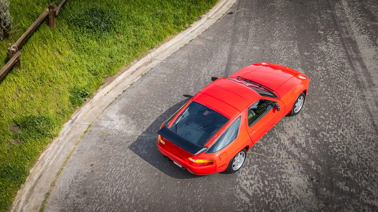 1987 Porsche 928 S4 - Image 18 of 31