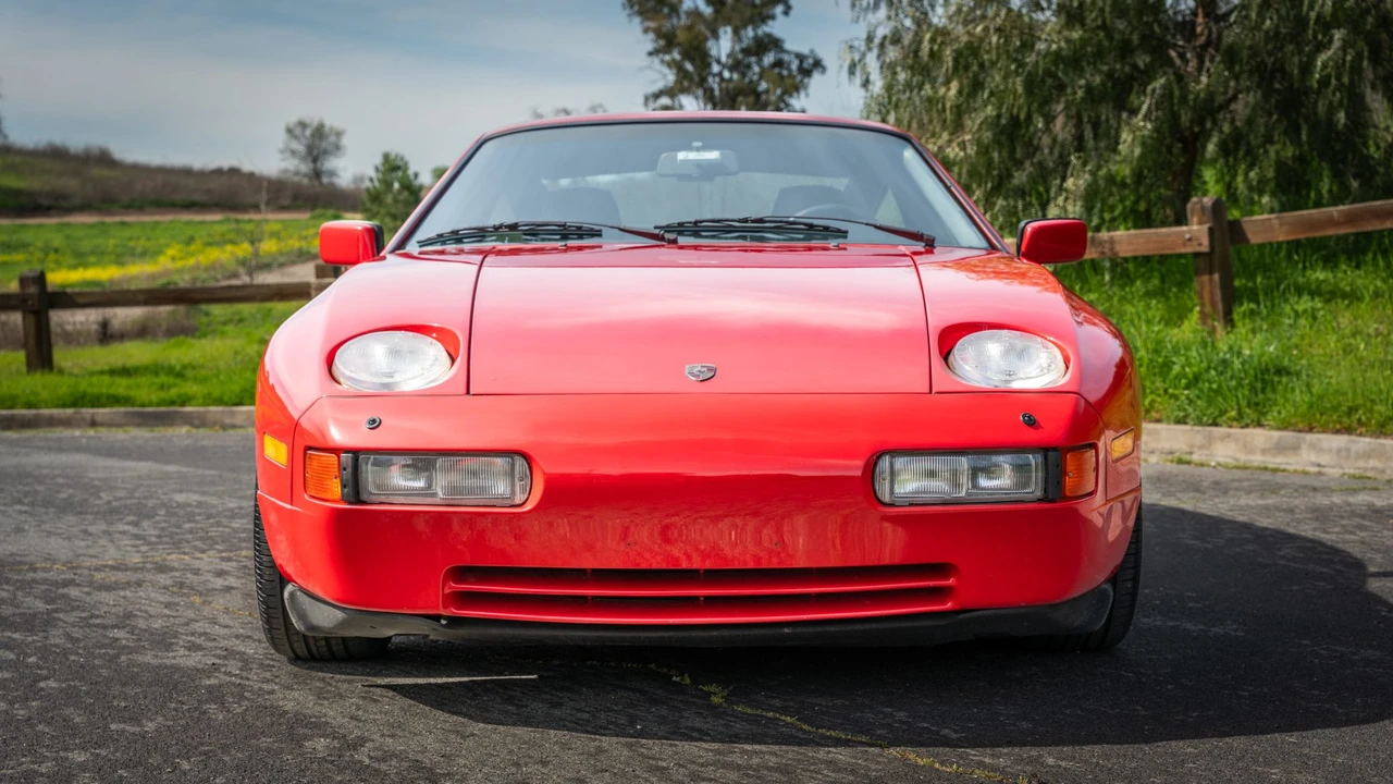 1987 Porsche 928 S4 - Image 3 of 31