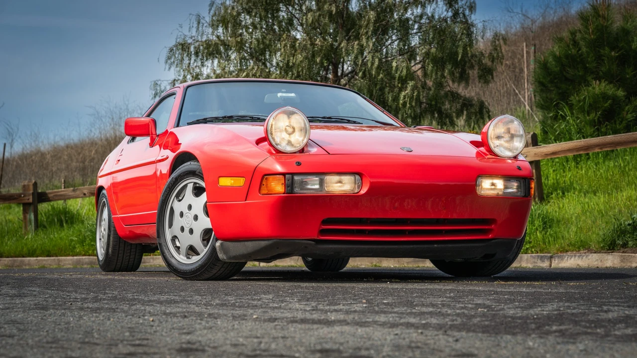 1987 Porsche 928 S4 - Image 5 of 31