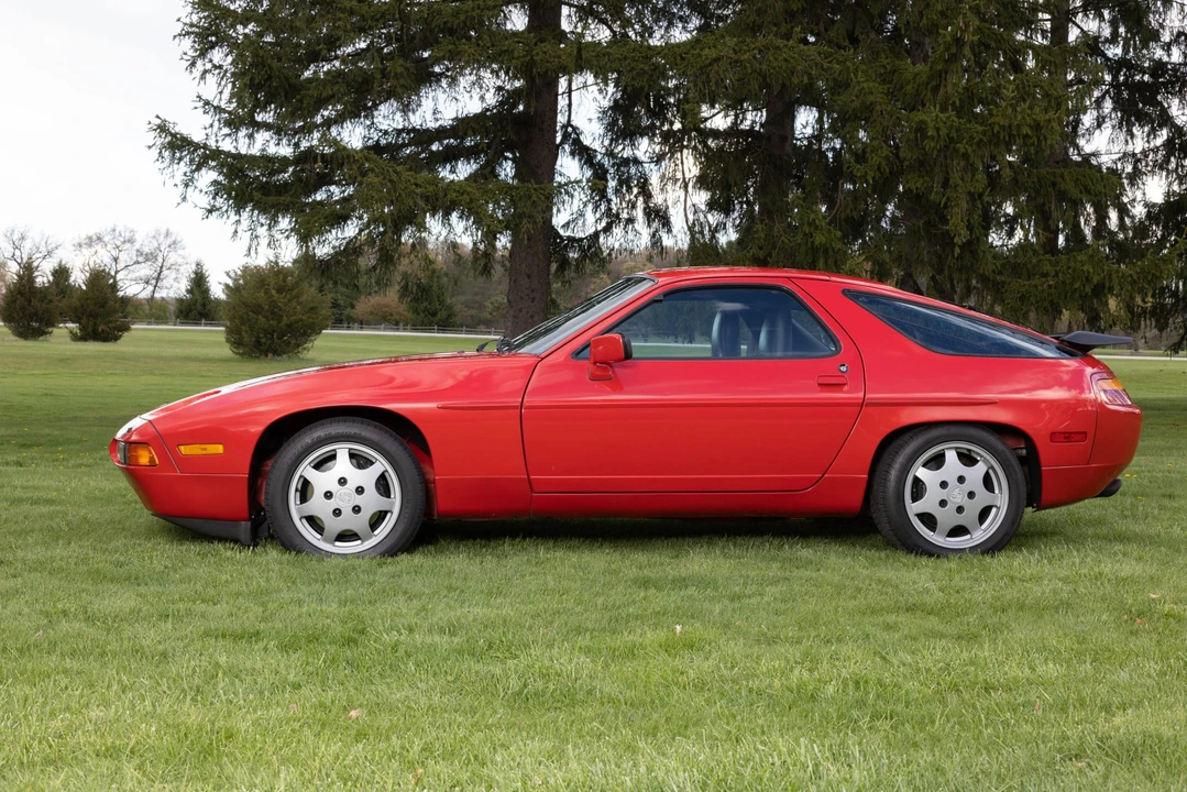 1987 Porsche 928 S4 - Image 4 of 31