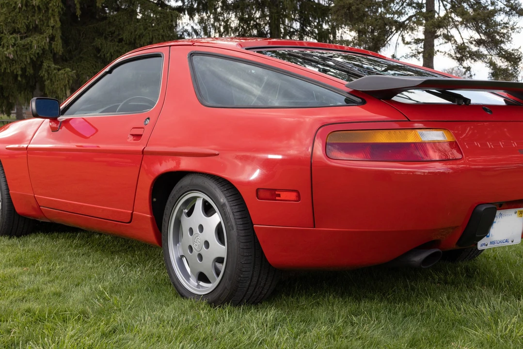 1987 Porsche 928 S4 - Image 31 of 31