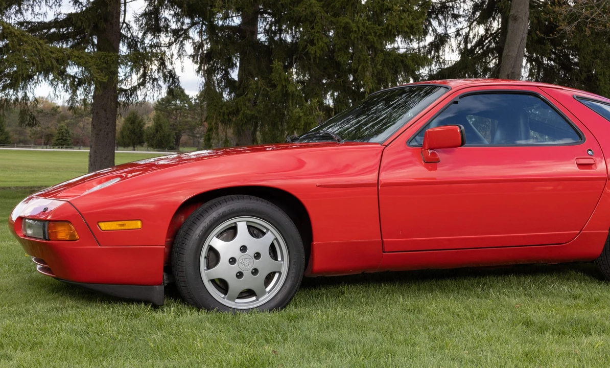 1987 Porsche 928 S4 - Image 28 of 31