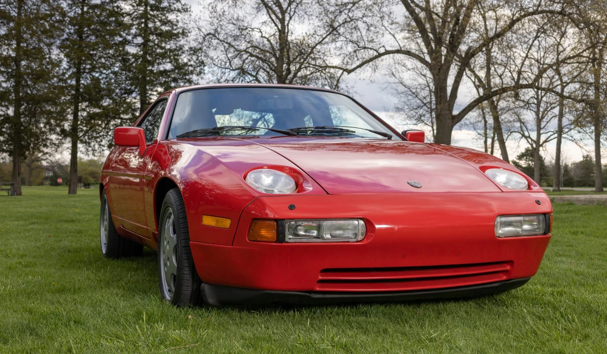 1987 Porsche 928 S4 - Image 18 of 31