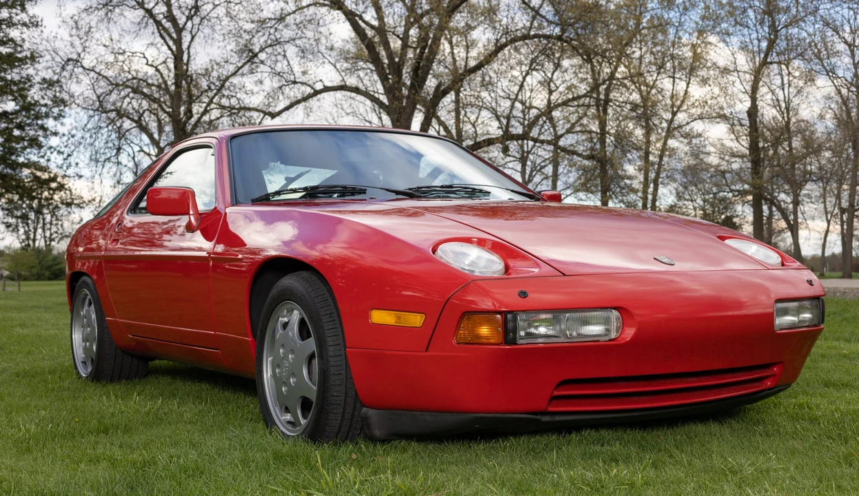 1987 Porsche 928 S4 - Image 16 of 31