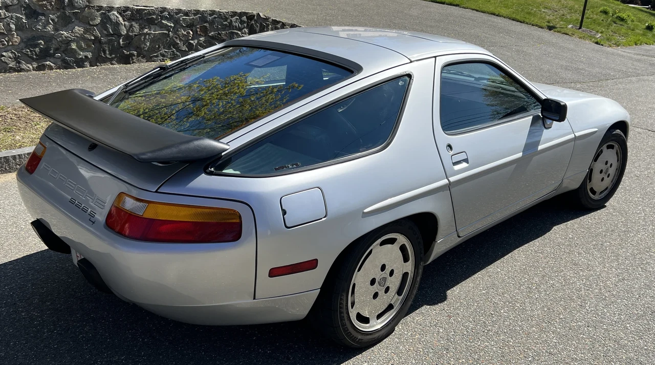 1987 Porsche 928 S4 - Image 8 of 31