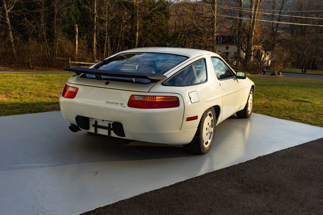 1987 Porsche 928 S4 - Image 21 of 31