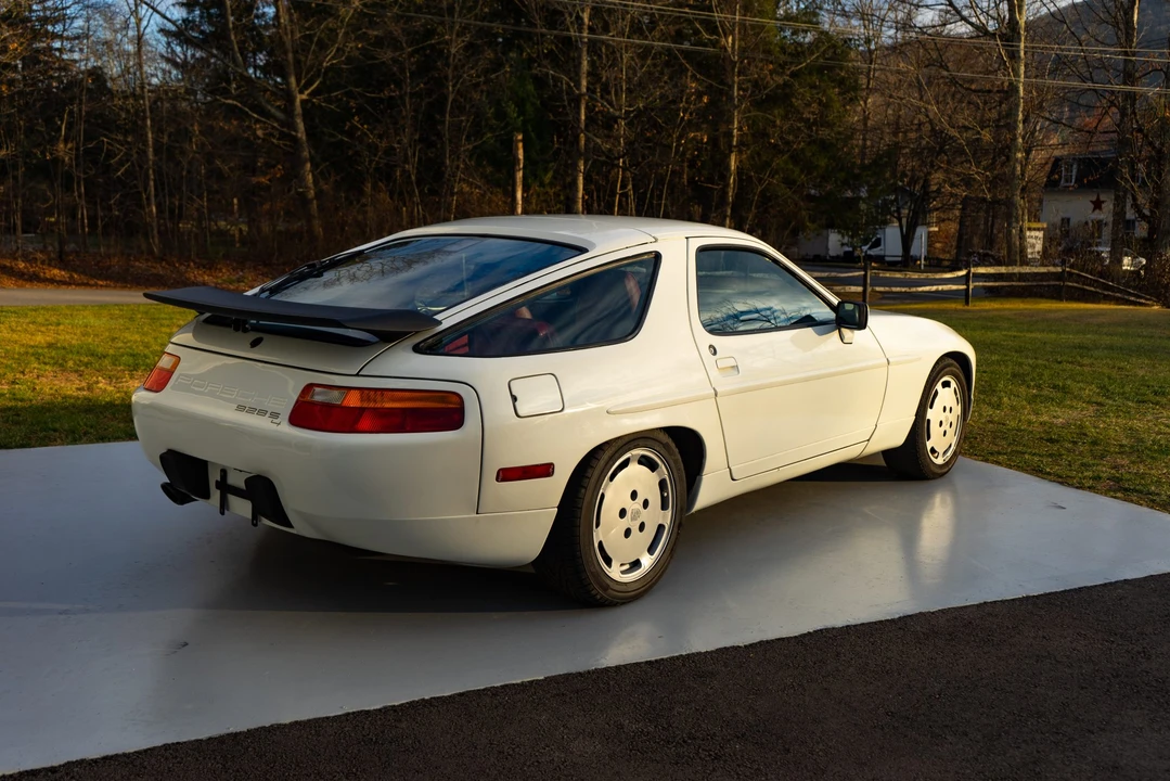1987 Porsche 928 S4 - Image 22 of 31