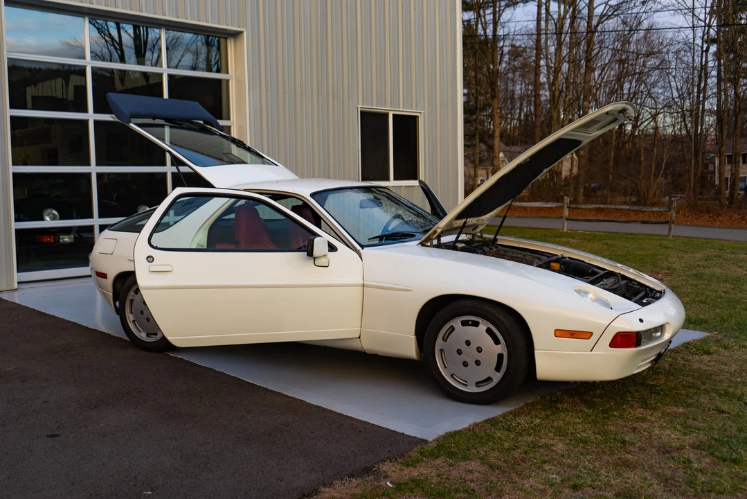 1987 Porsche 928 S4 - Image 26 of 31