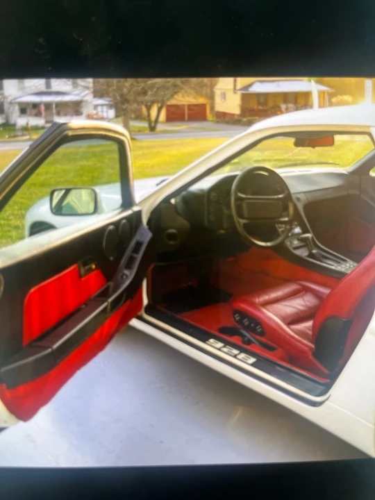 1987 Porsche 928 S4 - Image 13 of 21