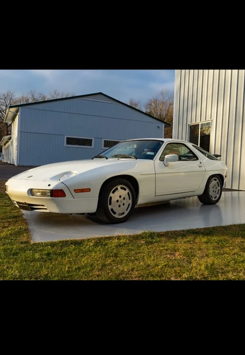 1987 Porsche 928 S4 - Image 8 of 21