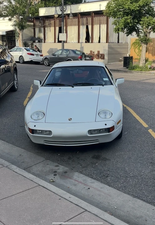 1987 Porsche 928 S4 - Image 11 of 21